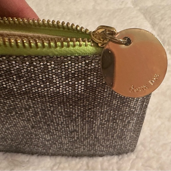 Deux Lux Silver Sequin Coin Wristlet - Picture 6 of 7